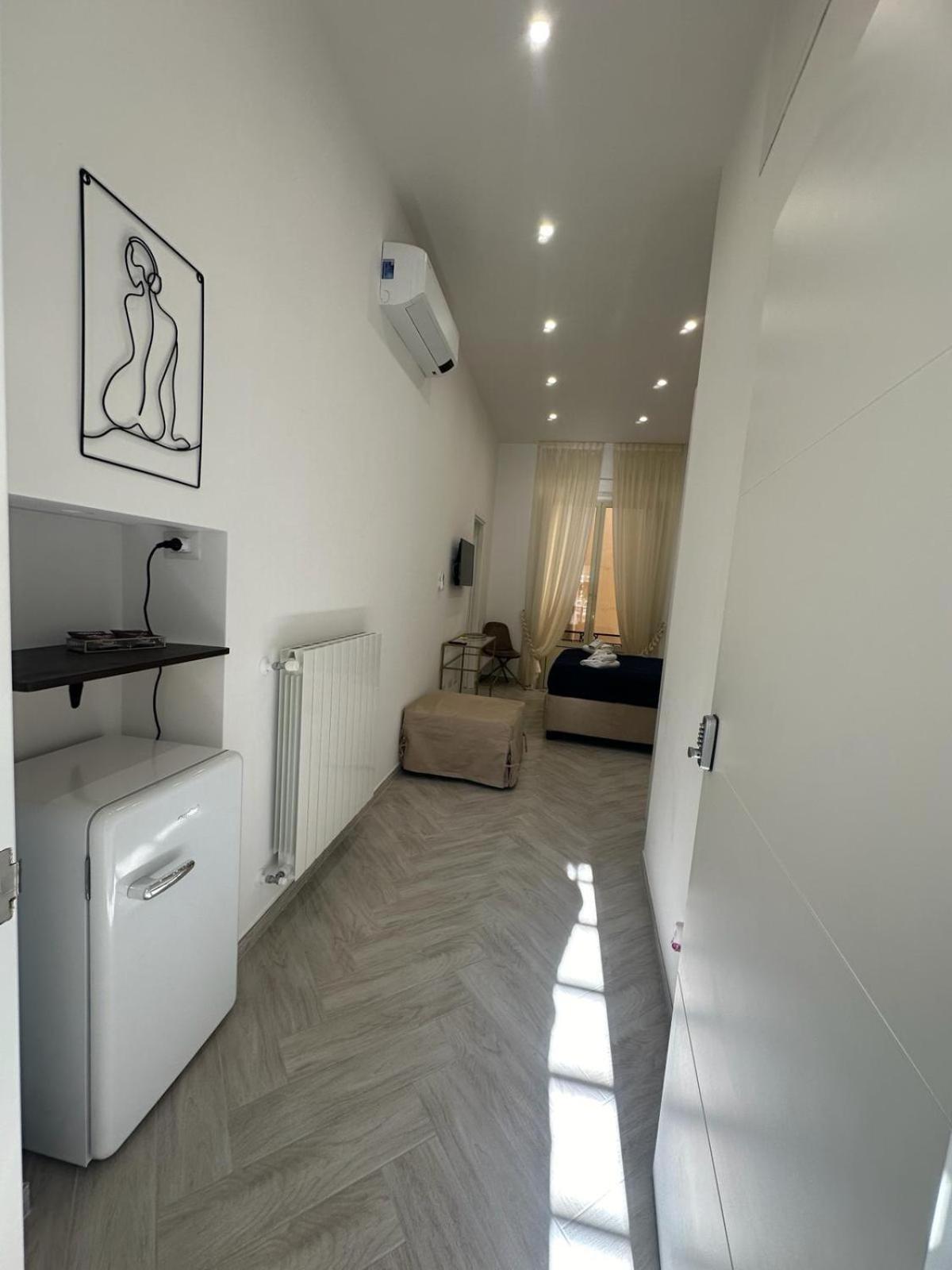 Flo' Guest house Naples
